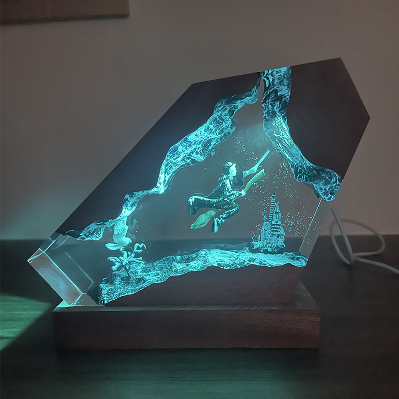 Luminária de Resina Epóxi de M - Resin Artist avaliação e preço