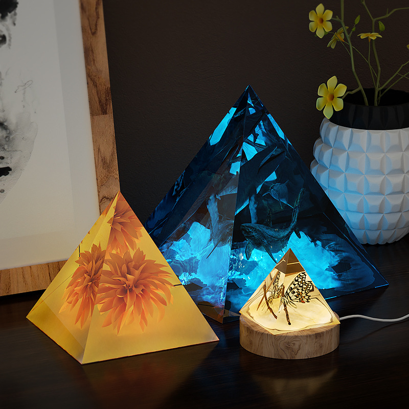Molde de silicone pirâmide de  - Resin Art Stand avaliação e preço